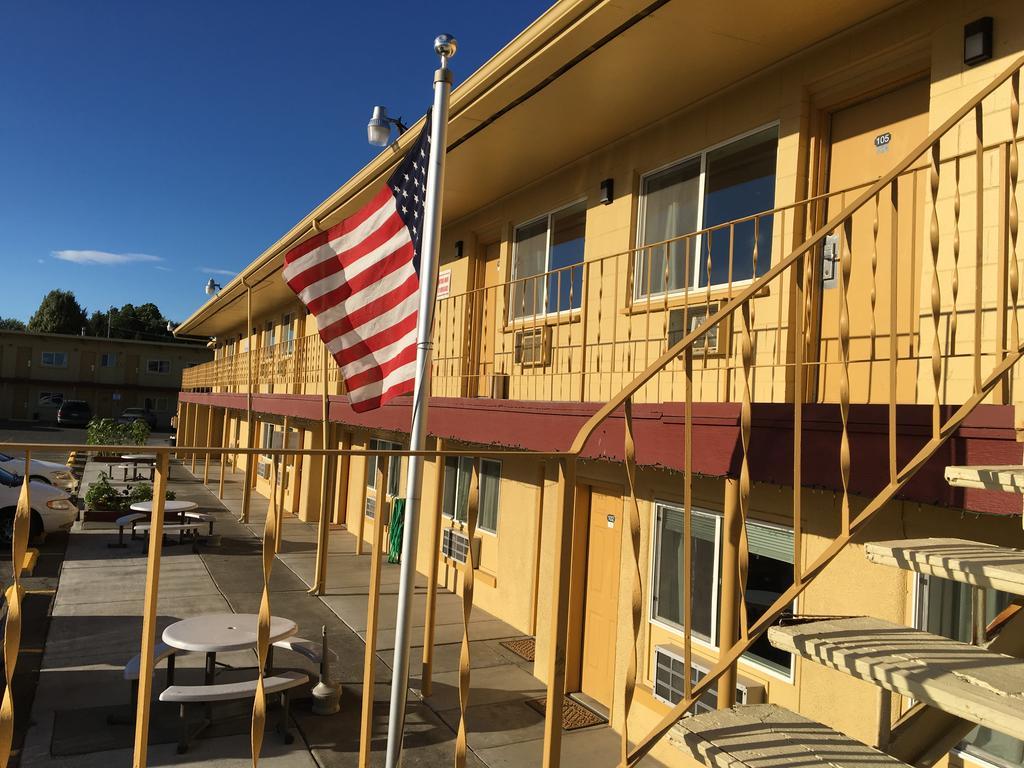 Travel Inn Sunnyside Exterior photo